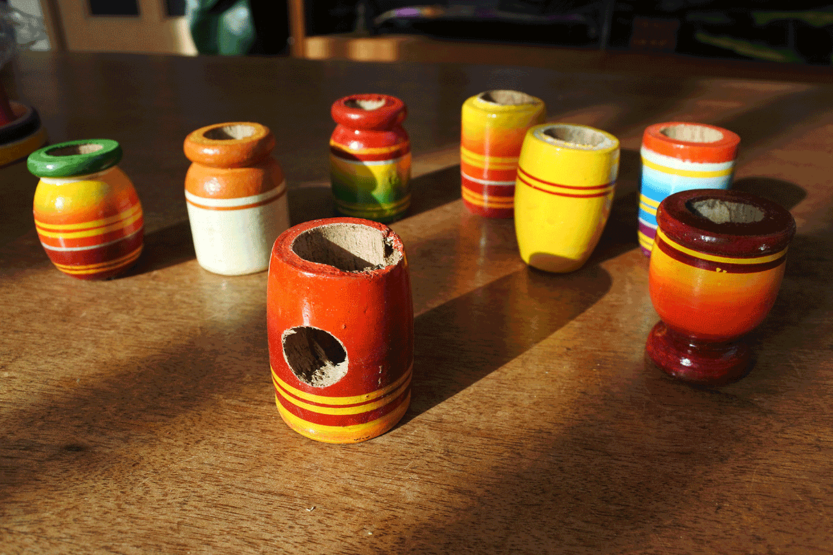 Konkan kitchen 壺たち