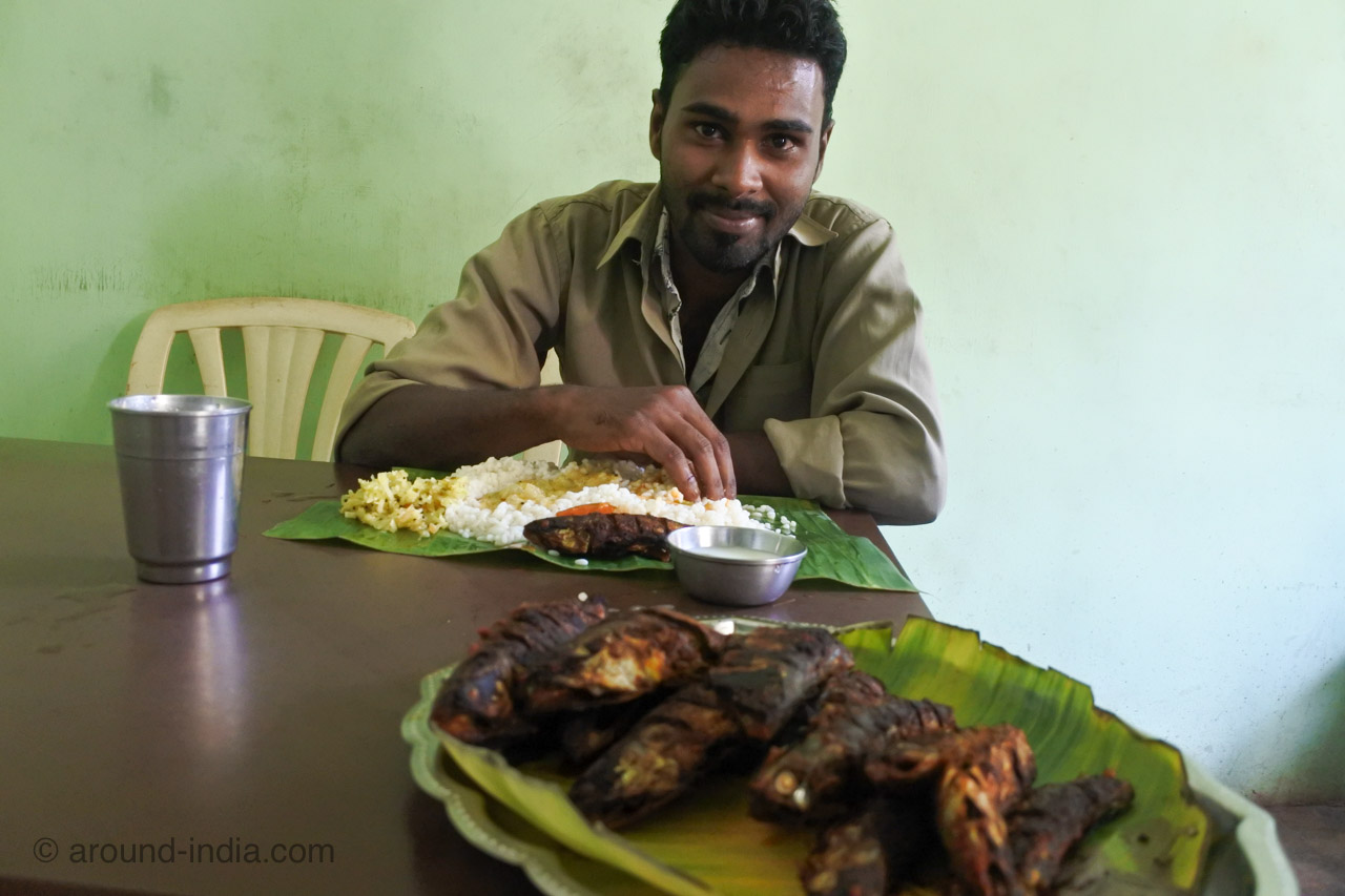 インドのお米　ケララ北部の食堂
