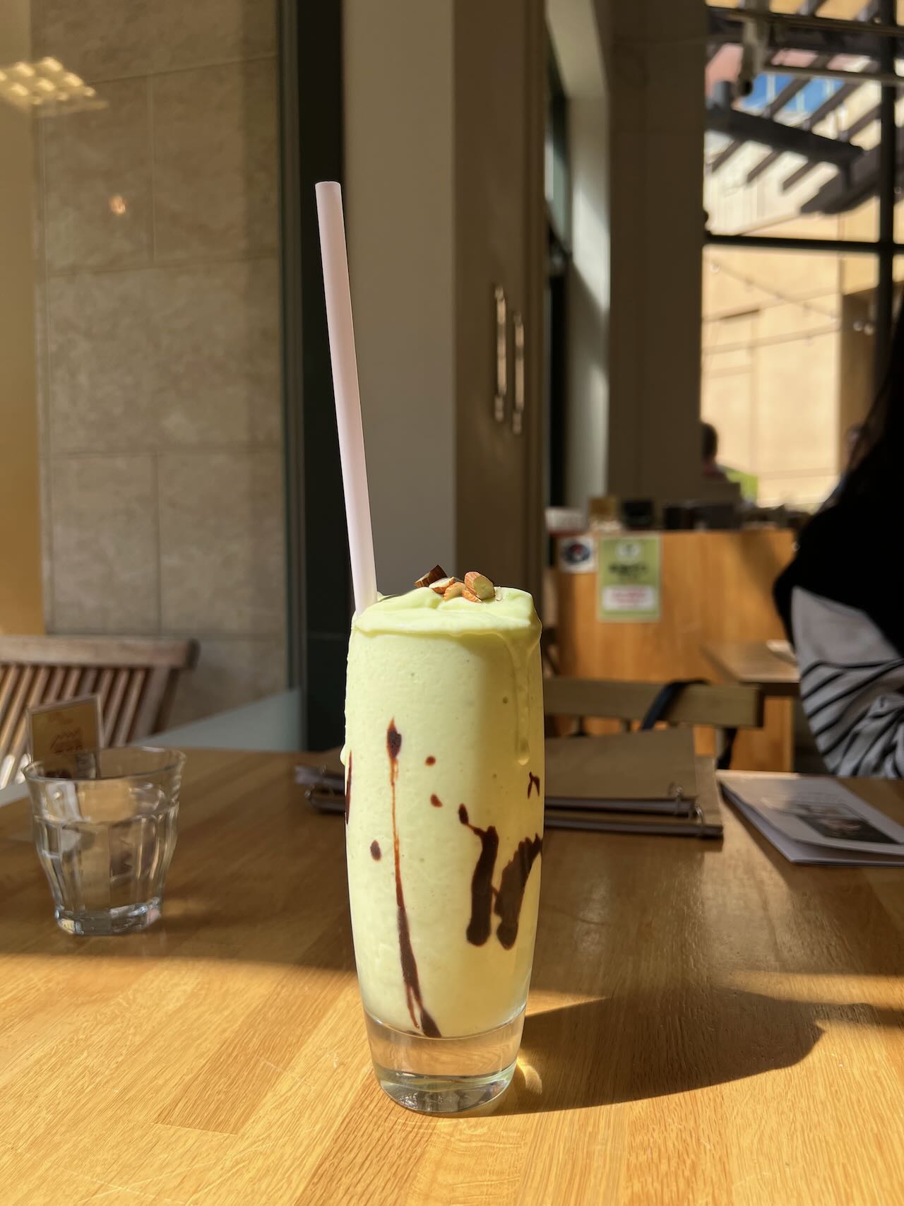 ケララキッチン　川崎 アボカドシェイク