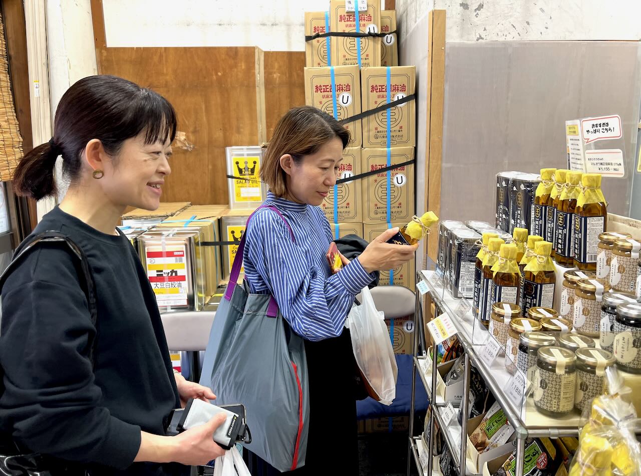 浅草のごま油屋さん「磯村政次郎商店」でお買い物